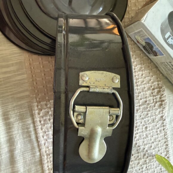 Holiday Spring Form Pan - Picture 9 of 11